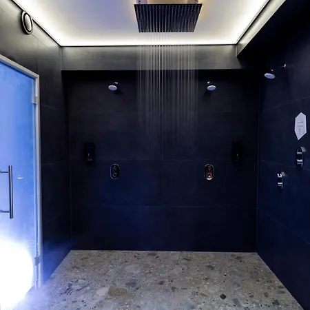 Hotell U11 &