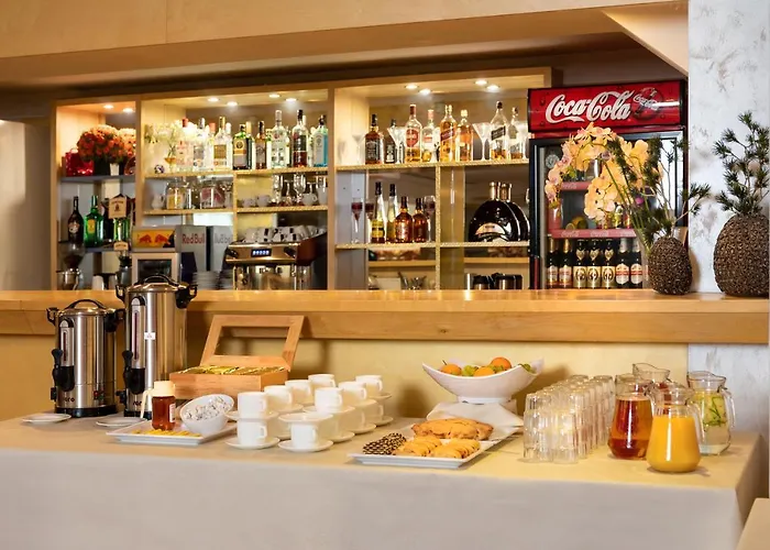 Ξενοδοχείο U11 & 3*