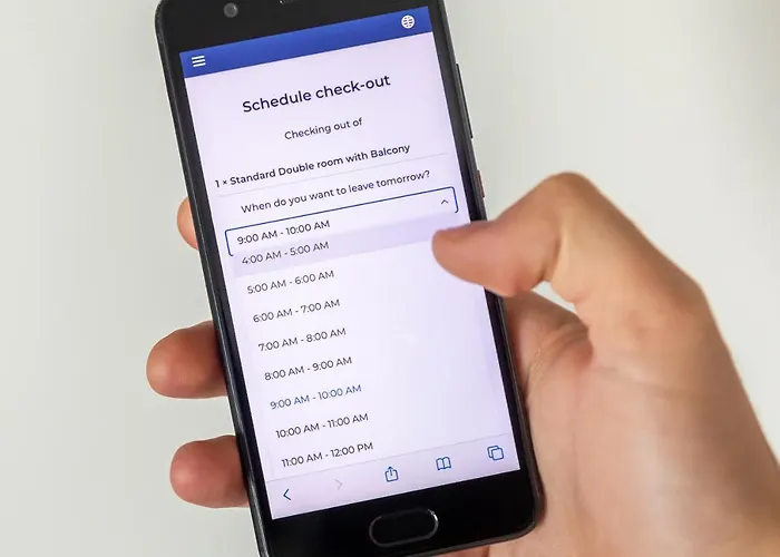 U11 & Ξενοδοχείο 3*