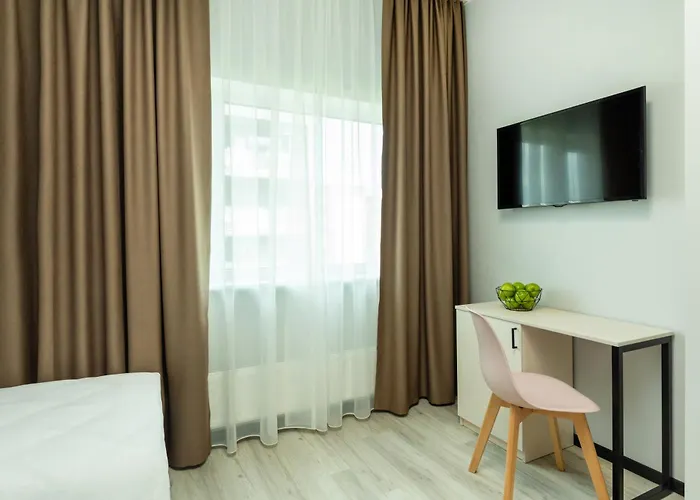 U11 & Ξενοδοχείο